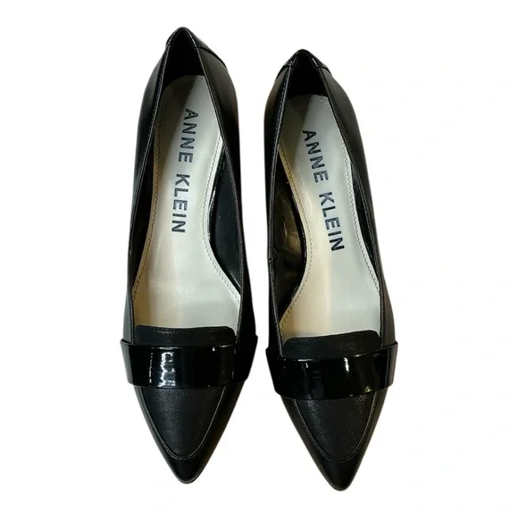 Anne Klein Black Kitty Heels Sleek and Sophisticated Size 8 - Picture 2 of 12